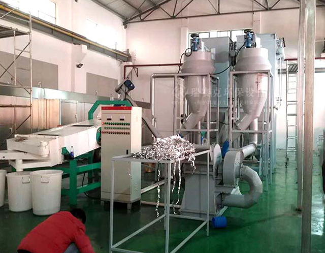 深扒廢鋰電池回收內幕！提取貴金屬，賺錢生意怎么來的？